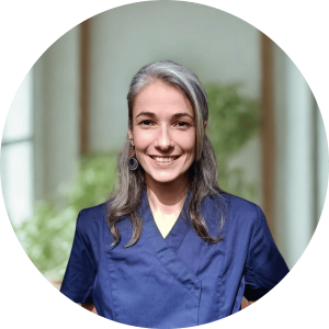 Amélie Rouveyrol, praticienne en médecine traditionnelle chinoise à Sainte-Hélène et Lacanau Océan