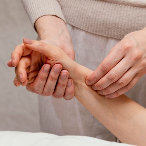 prise-de-pouls-medecine-chinoise